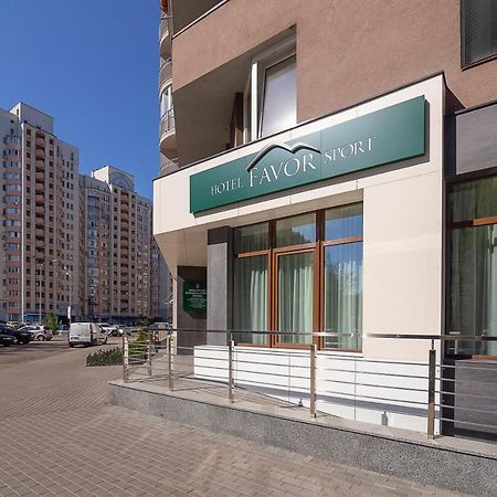 Favor Sport Hotel Kiew Exterior foto