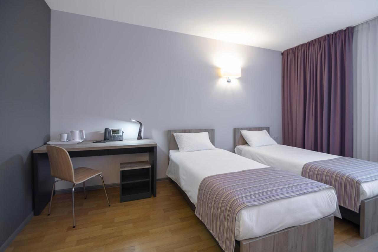 Favor Sport Hotel Kiew Exterior foto