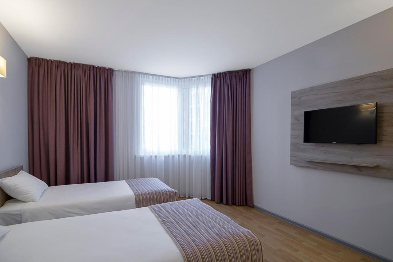 Favor Sport Hotel Kiew Exterior foto