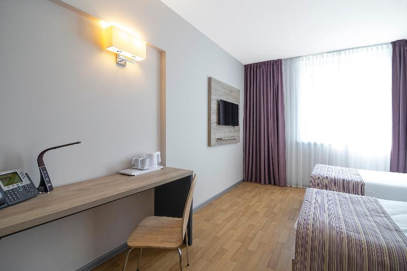 Favor Sport Hotel Kiew Exterior foto